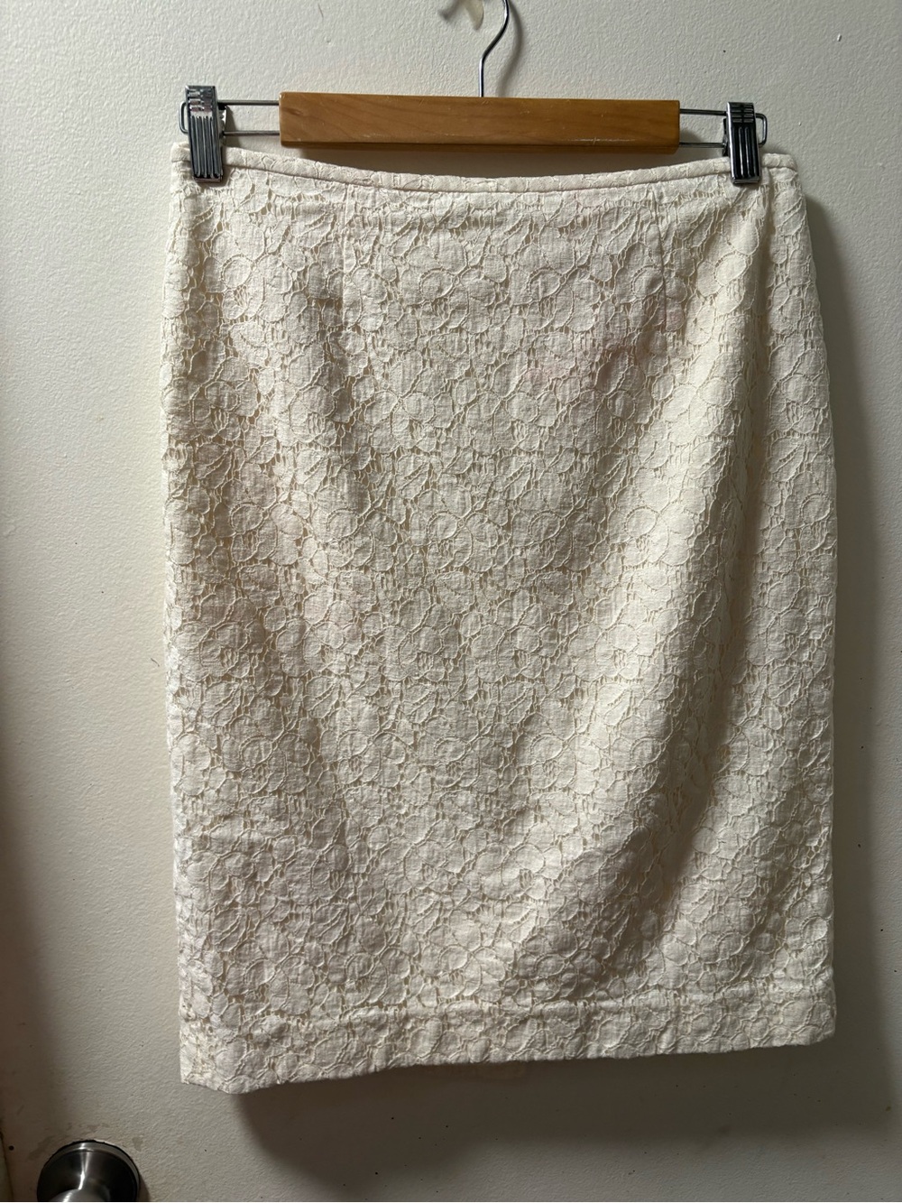 Calvin Klein Cream Lace Pencil Skirt size M